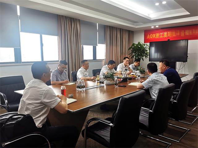 1654583828241239.jpg 電動執行器廠家與副市長會談